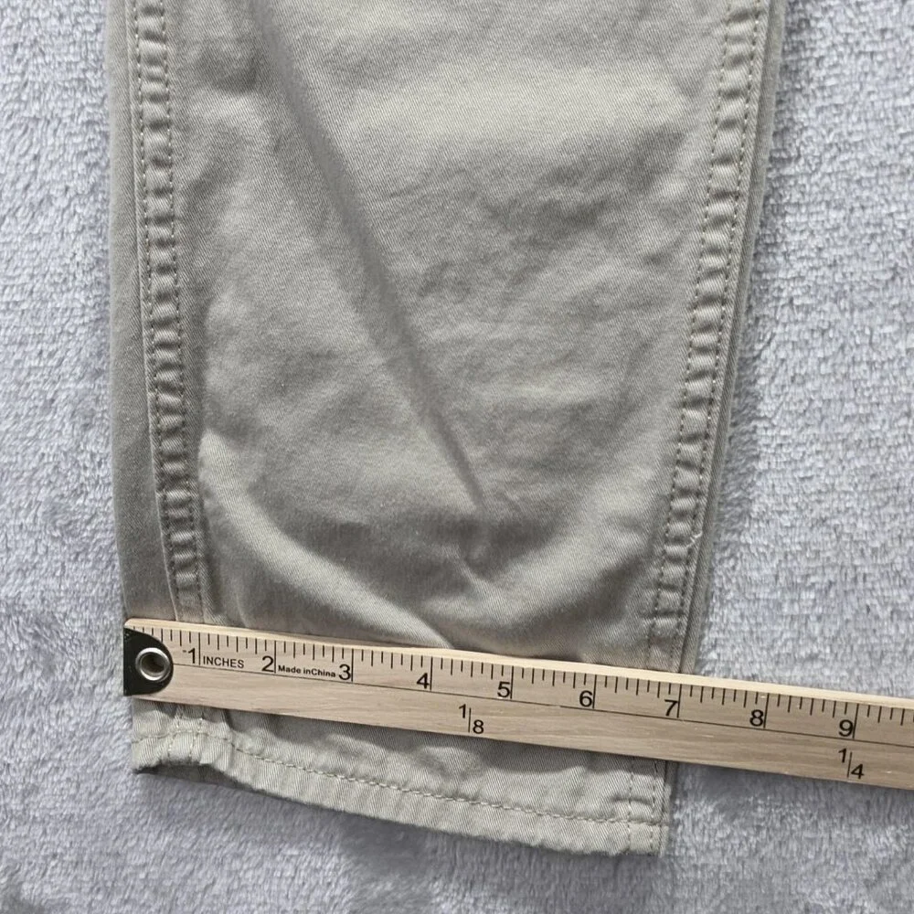 Levi's 511 Jeans Mens 31x32 Khaki Slim Fit Twill 5-Pocket Zip Fly Beige